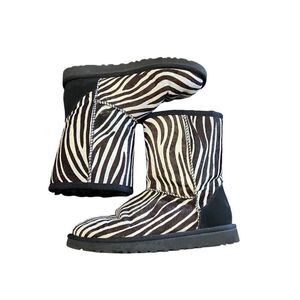 UGG Australia Exotic Zebra Calf Hair Shearling Boots 1002790 EUC Size 6